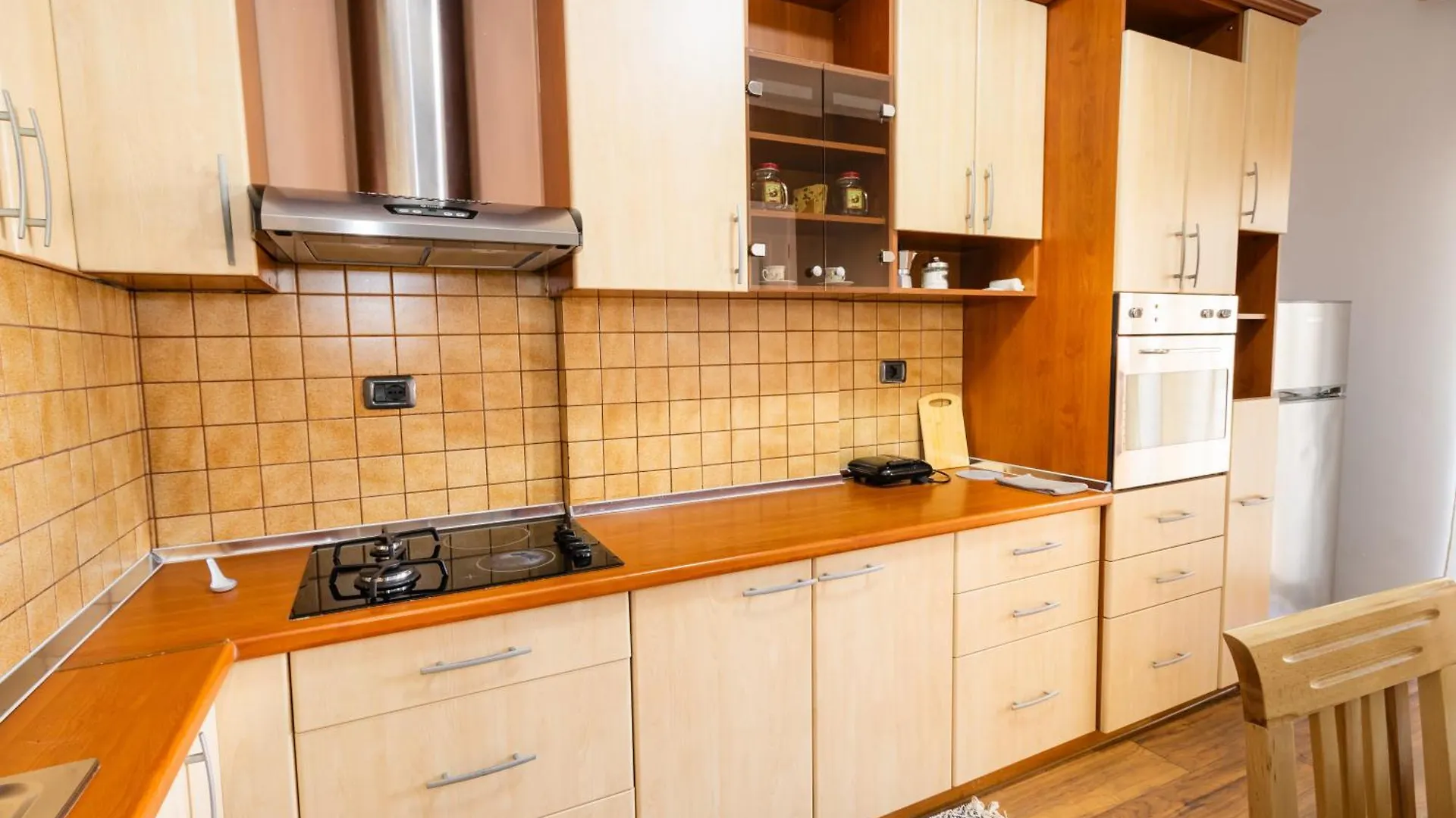 Central Cane Apartment Tirana