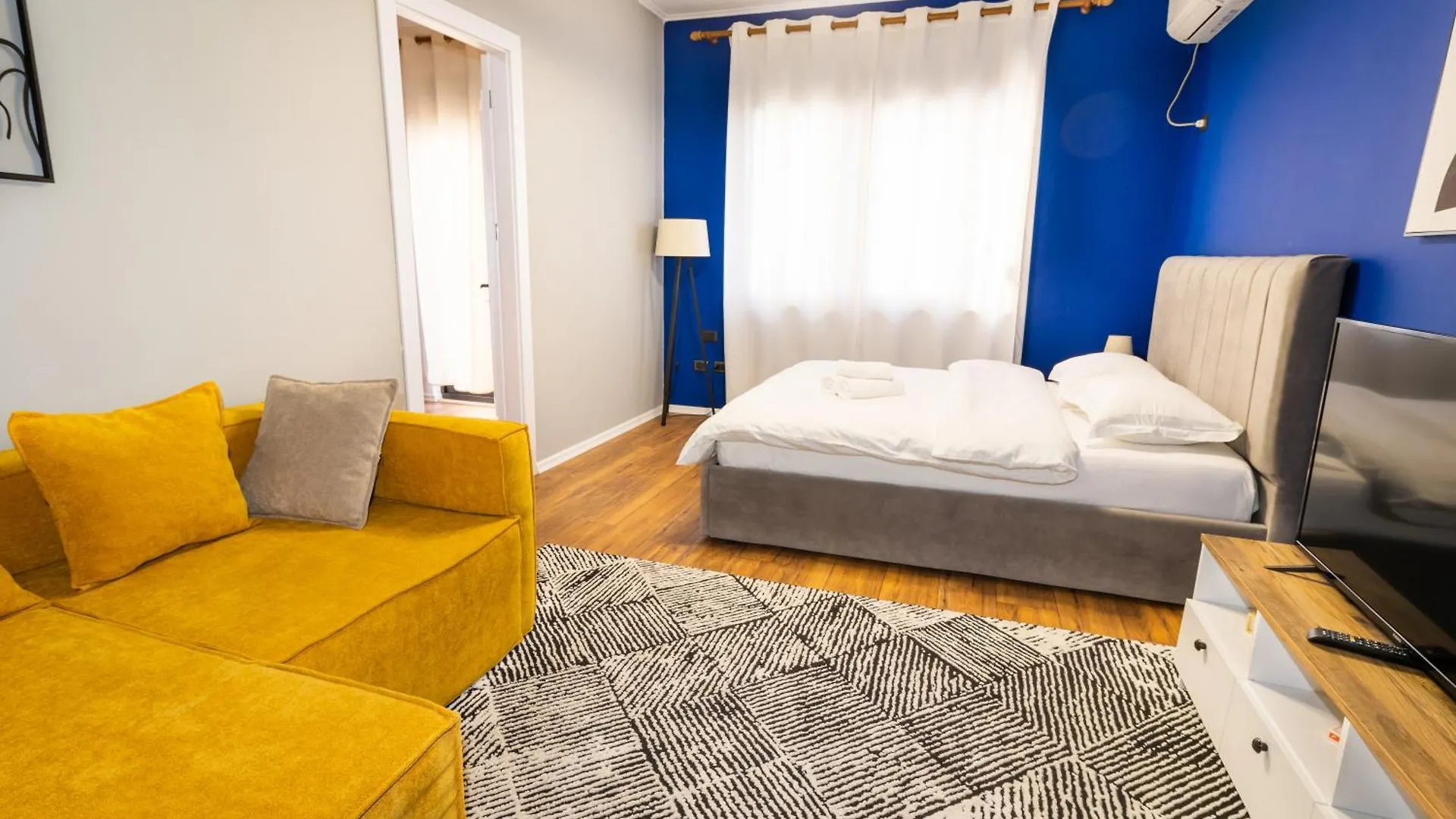 Central Cane Apartment Tirana 0*,  Albanien